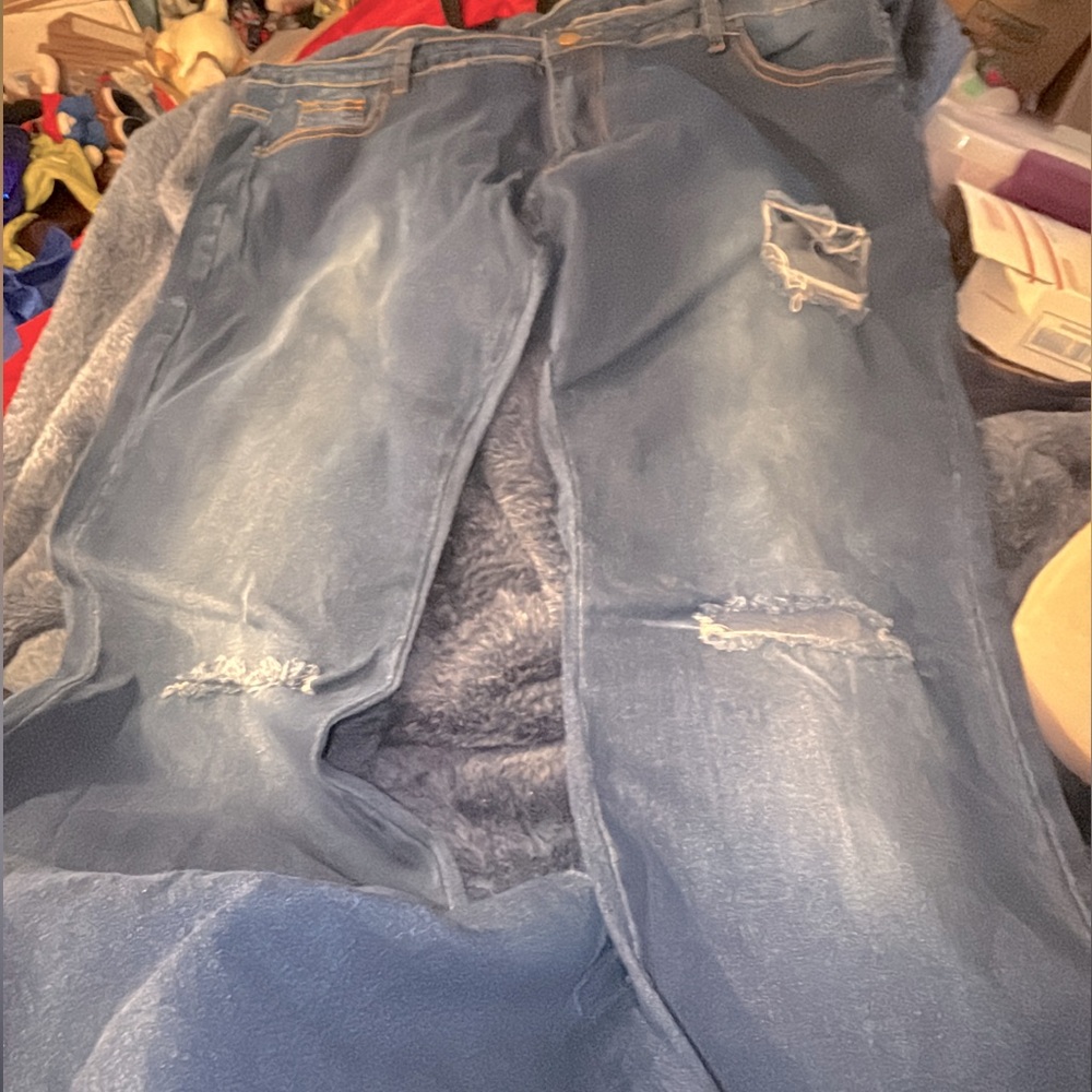 New cute cherry distressed raw edge bell bottom/wide leg size 3X jeans
